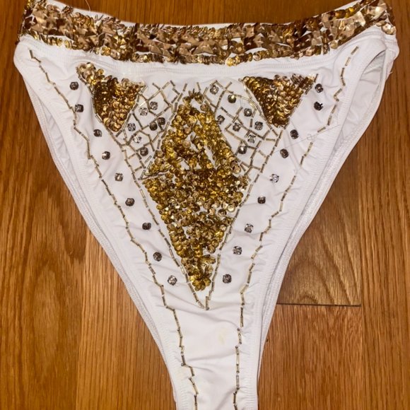 HIGH WAIST NEVER WORN BIKINI BOTTOMS - Picture 1 of 1